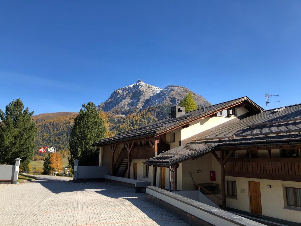 Апартаменты Residenz La Mora Ла-Пунт-Чамуэшч Экстерьер фото