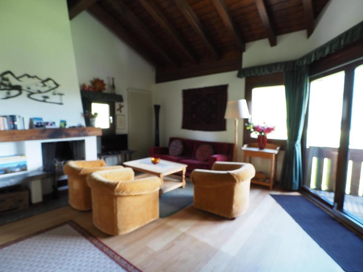 Апартаменты Residenz La Mora Ла-Пунт-Чамуэшч Экстерьер фото